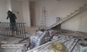 Casa Assobradada em Construção 076